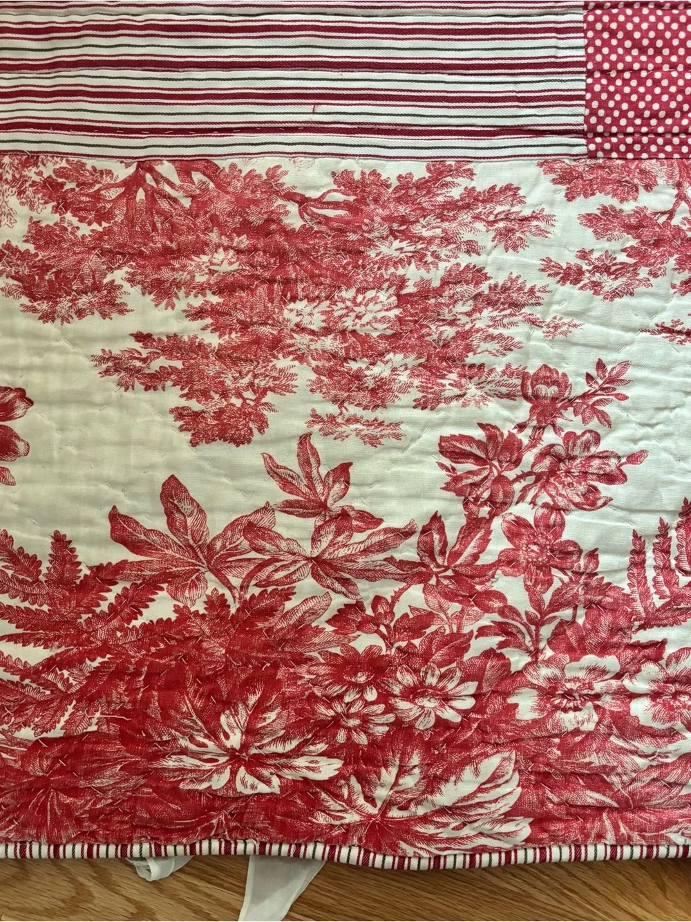 Pottery Barn Red Matine Toile Patchwork King Quilt